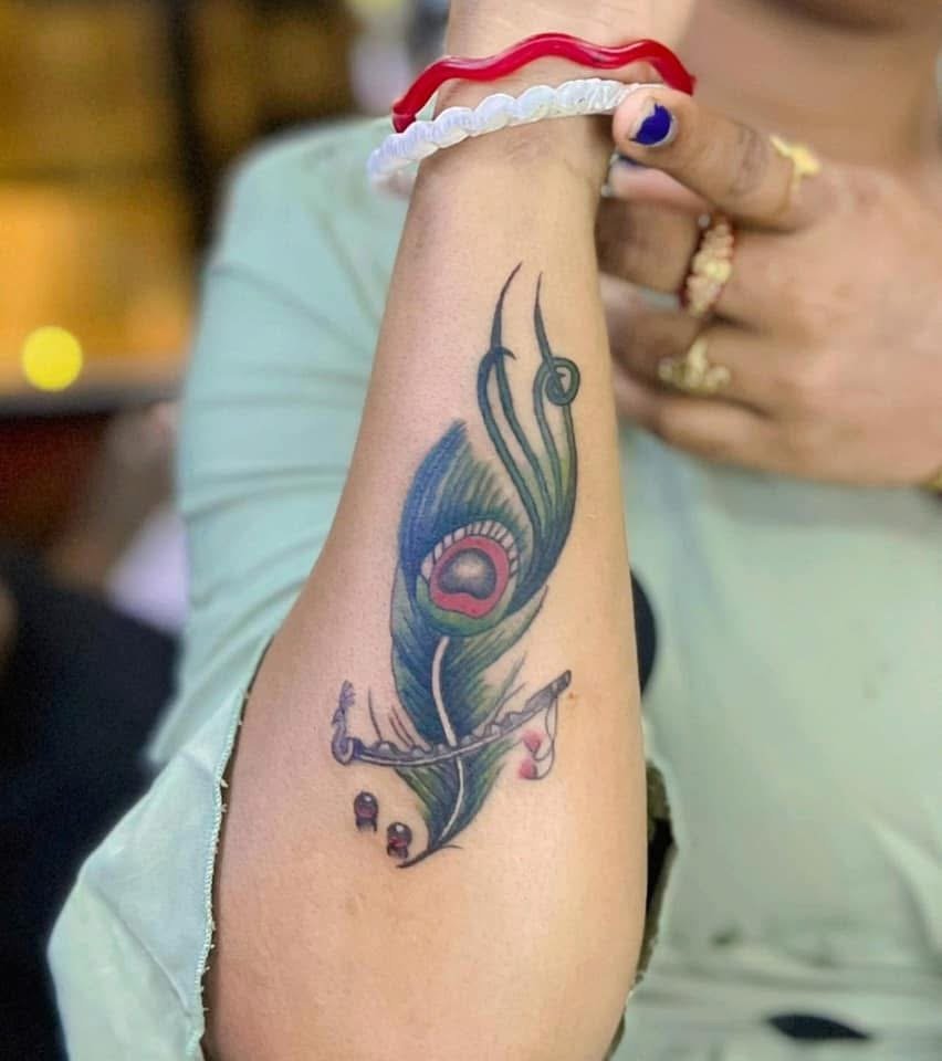 Ring light tattoo work